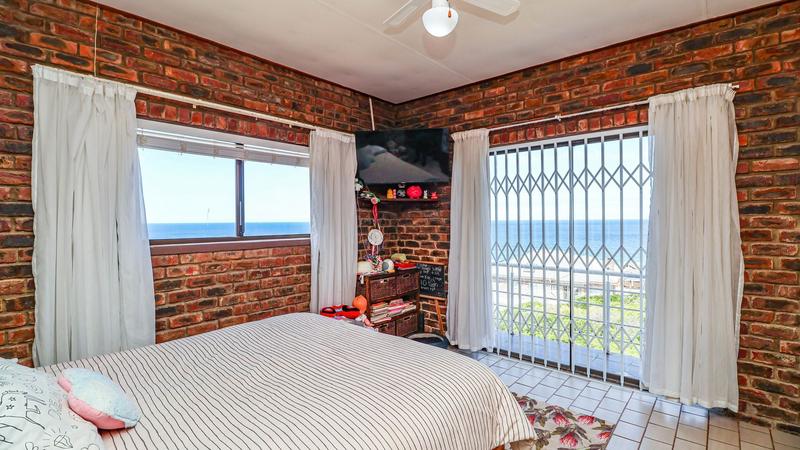 5 Bedroom Property for Sale in Dana Bay Western Cape
